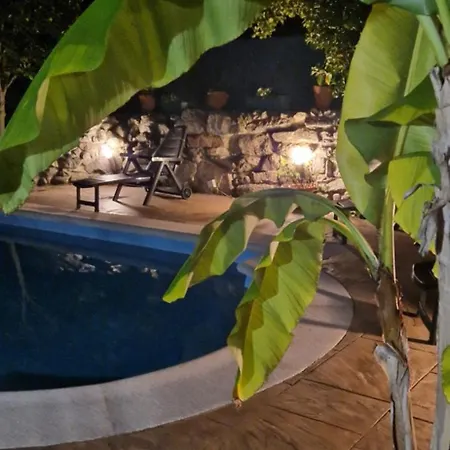 Casa Cristimil -san Amaro *
